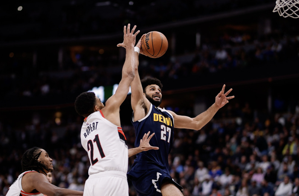 AYX-穆雷连续十场比赛得分超过重返赛场，澳大利亚队不断突破！上演精彩一战的简单介绍