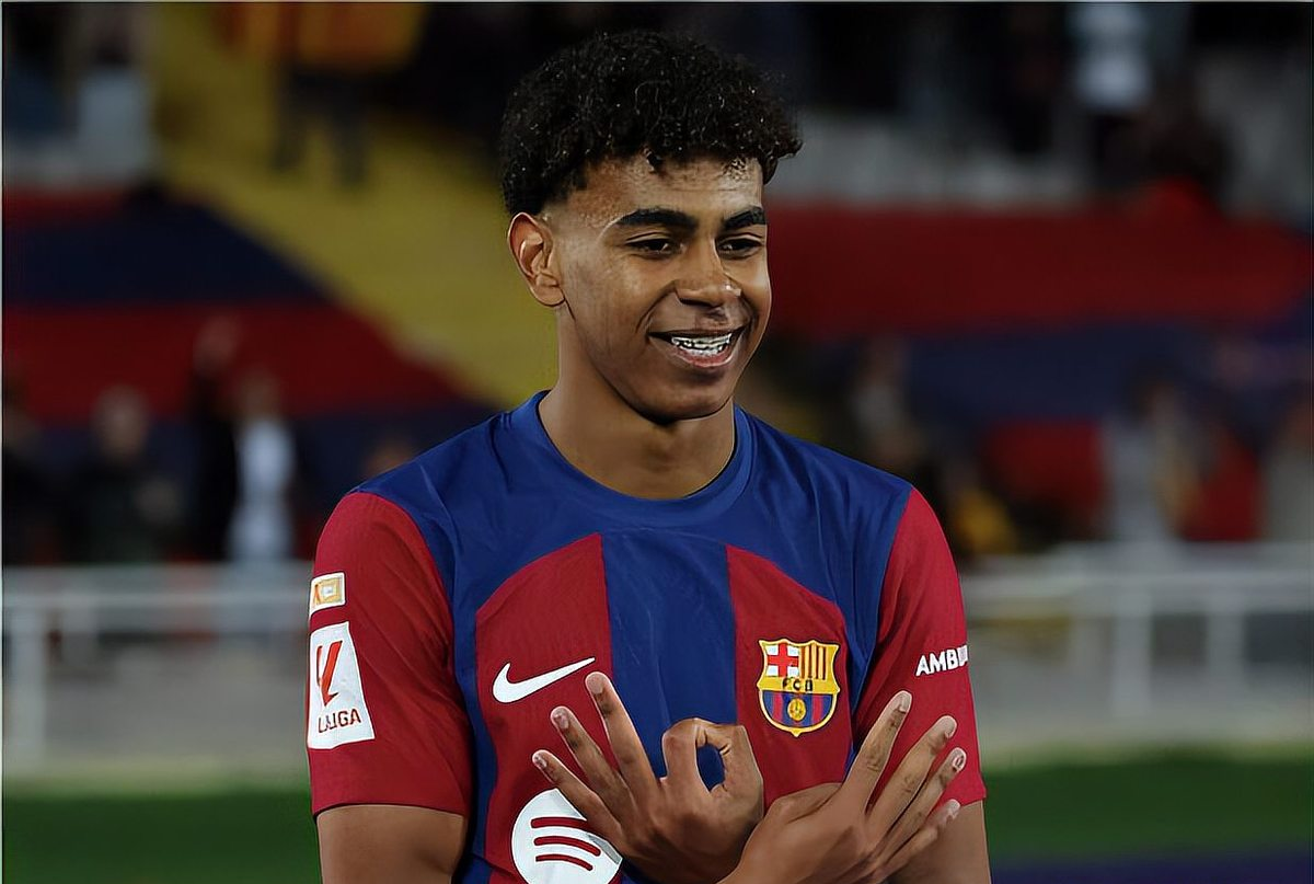 爱游戏-关于Ming新星败北表现惊艳，雄鹿未来可期！的信息