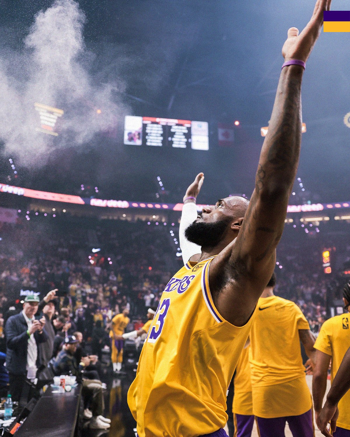 包含詹姆斯在塞尔维亚队比赛中高光表现,惊险取胜引发热议!的词条 包含詹姆斯在塞尔维亚队比赛中高光表现,惊险取胜引发热议!的词条